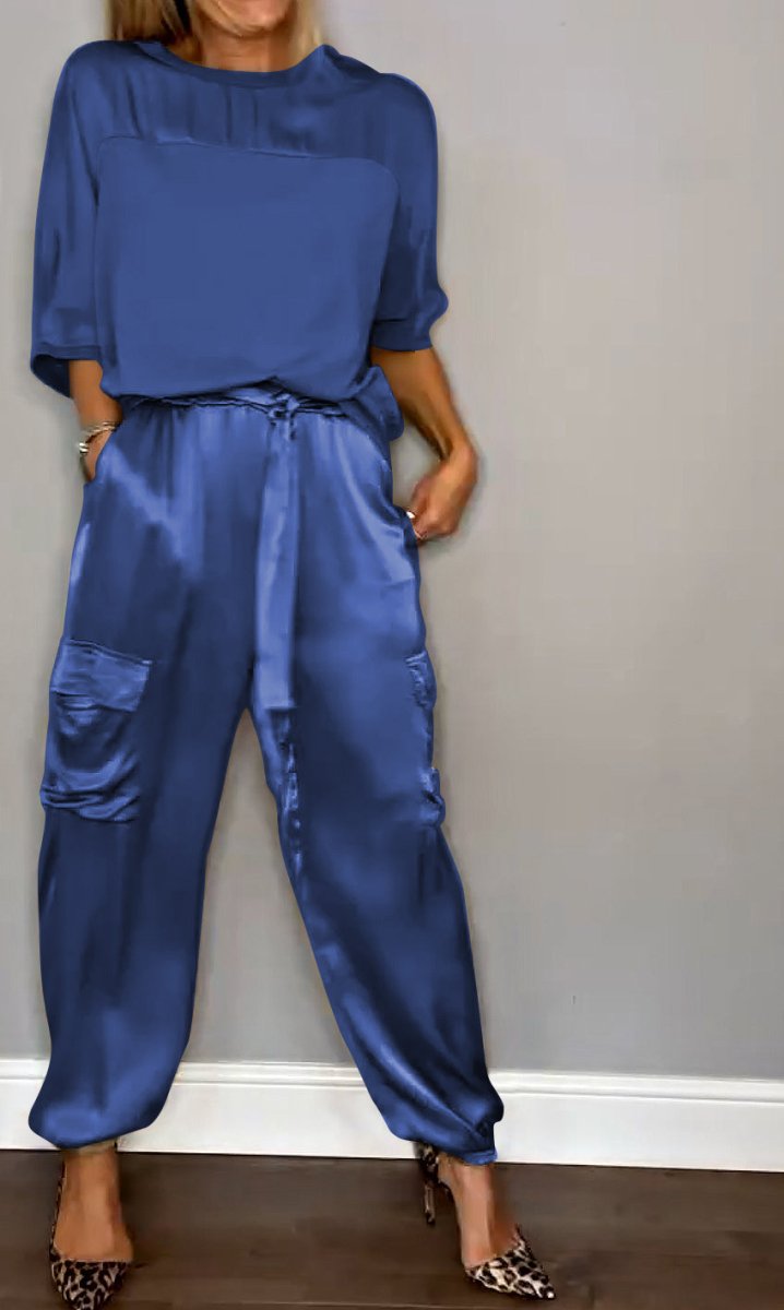 Evelyn - Satin Half-sleeved Top and Pant Suit - nubuso